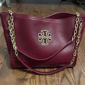 Tory Burch Red Shoulder Bag with Gold Hardware and Chain Strap